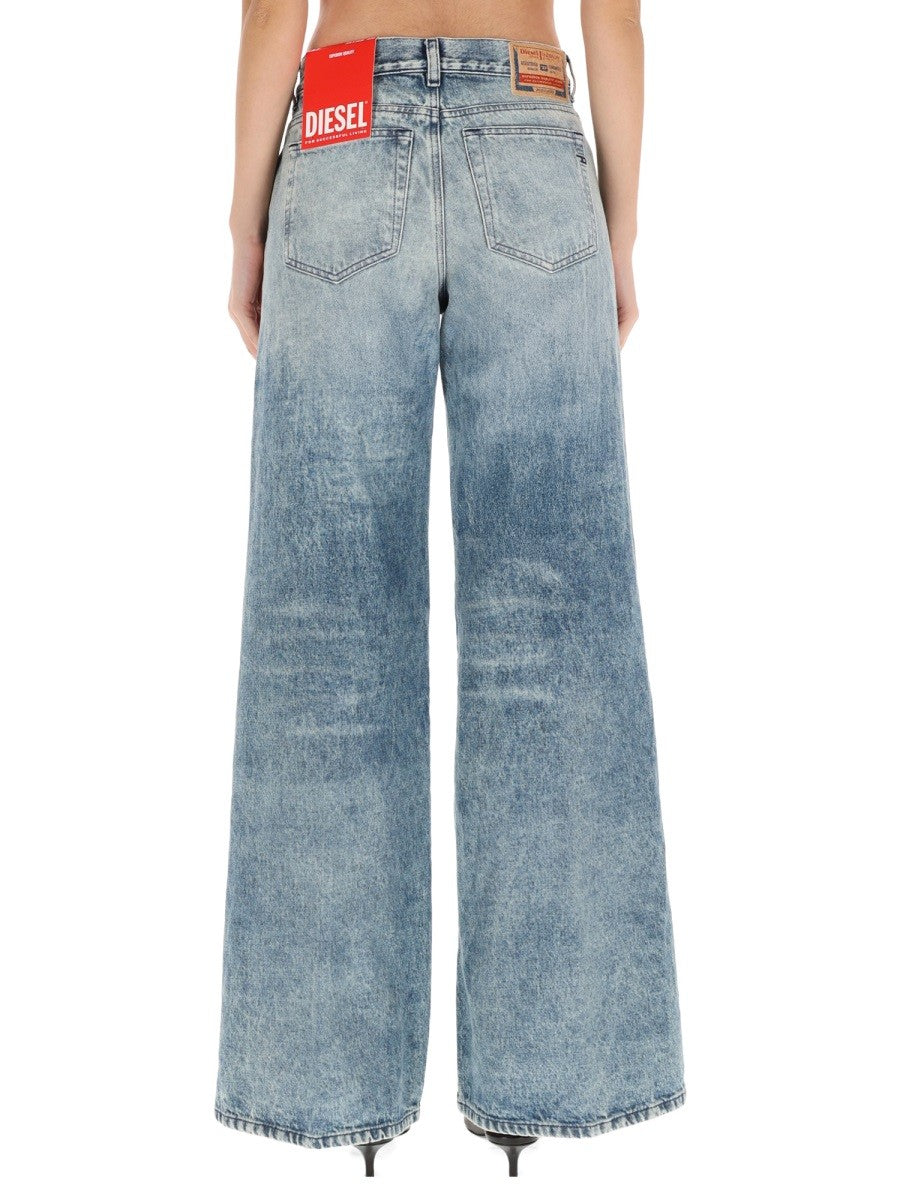 Diesel 1978 D-Akemi Flared jeans – Lichtblauw