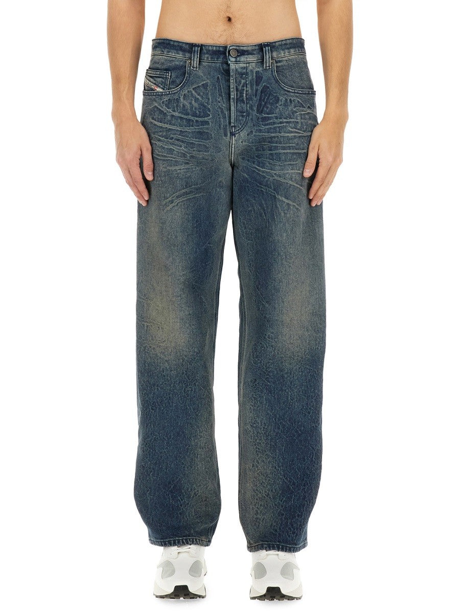 Diesel 2001 D-Macro Jeans – Middenblauw