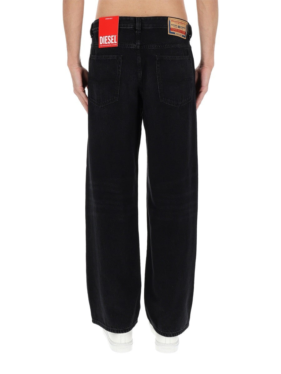 Diesel 2001 D-Macro Jeans – Zwart