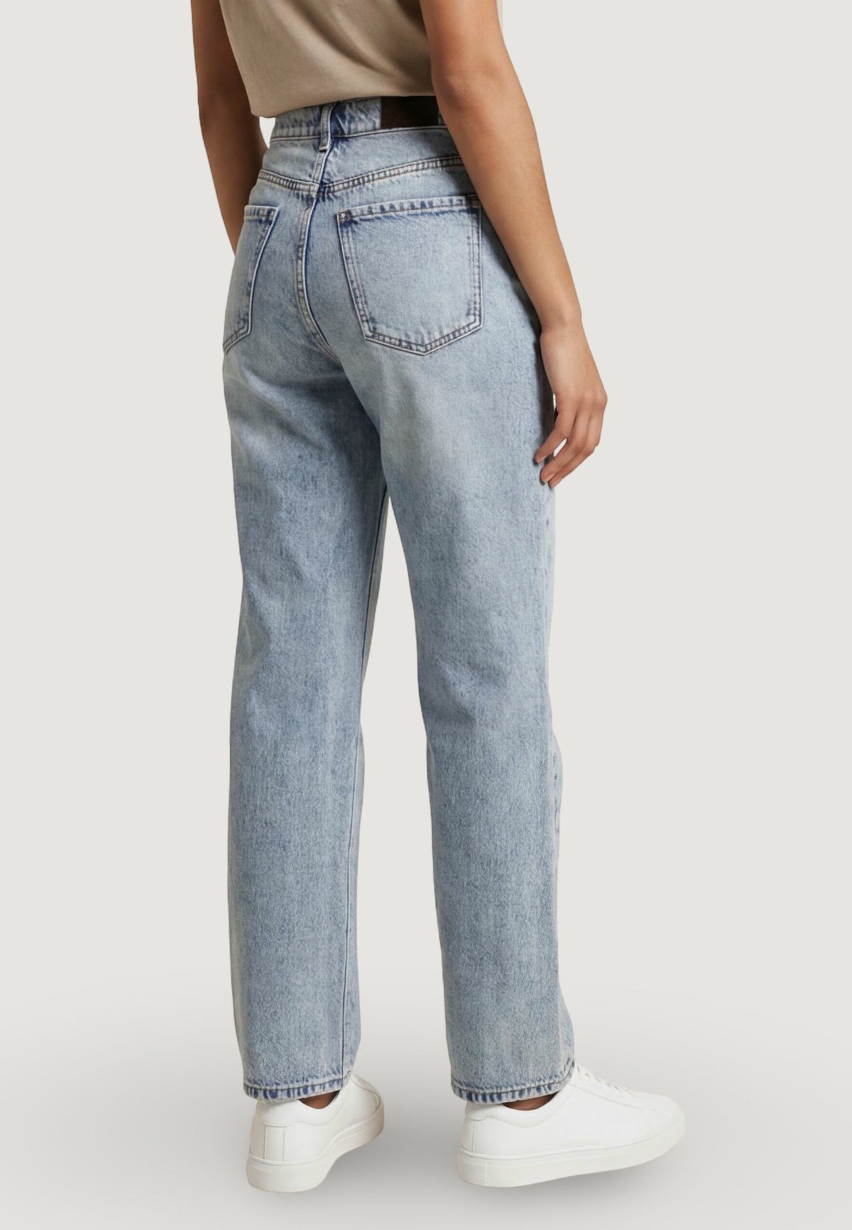 Armani Exchange Baggy Boyfriend Jeans – Lichtblauw