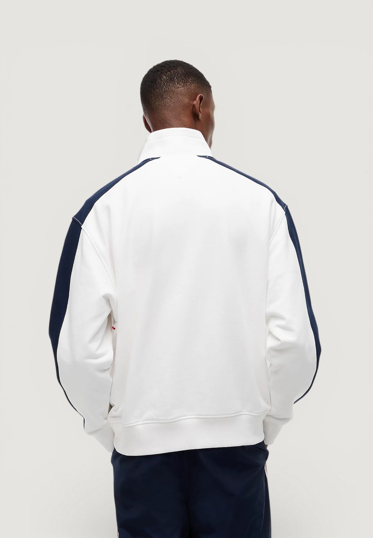 Tommy Hilfiger Gestreepte sweater met knopen – Wit
