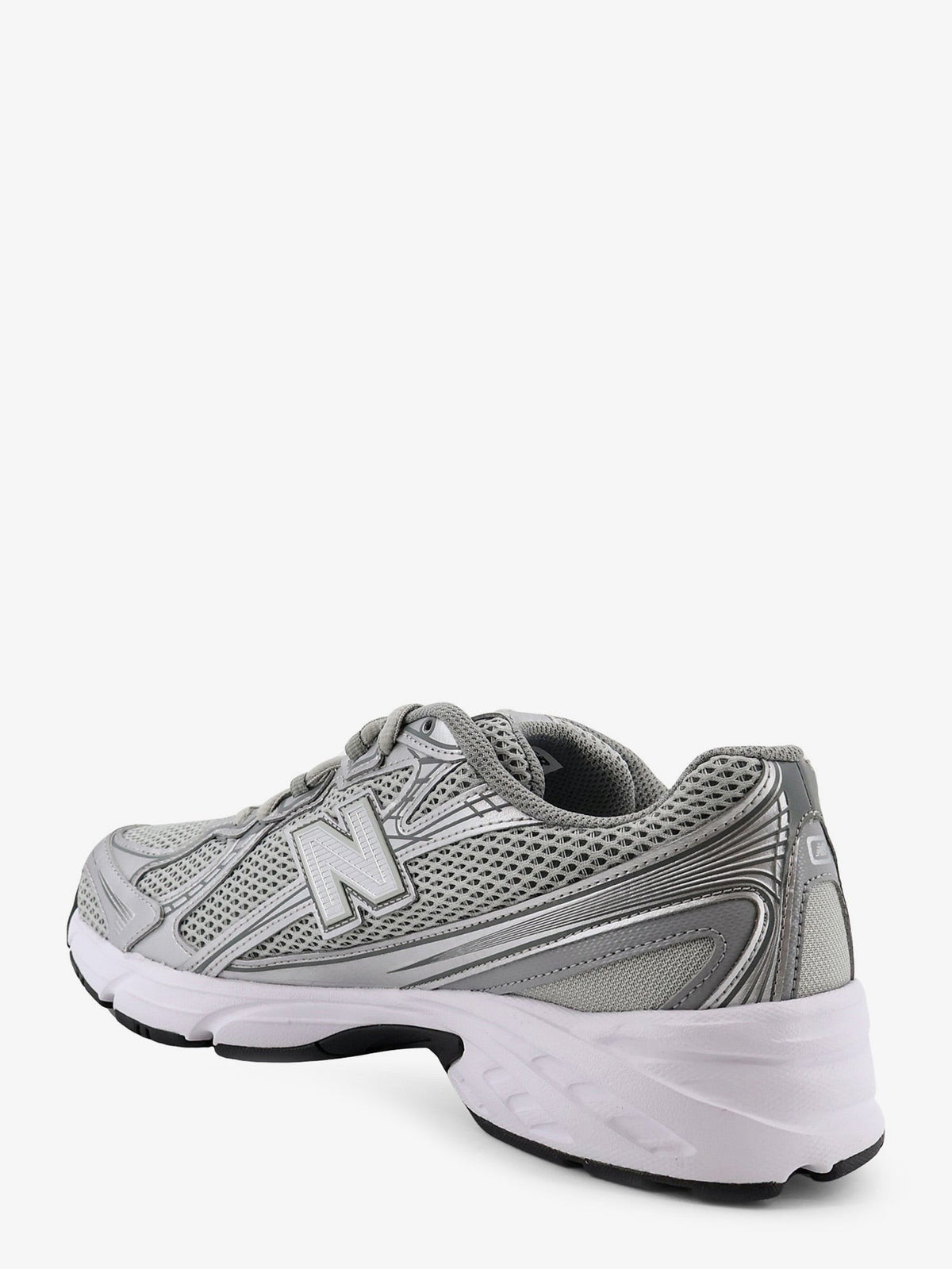 New Balance 740 Sneakers – Zilver