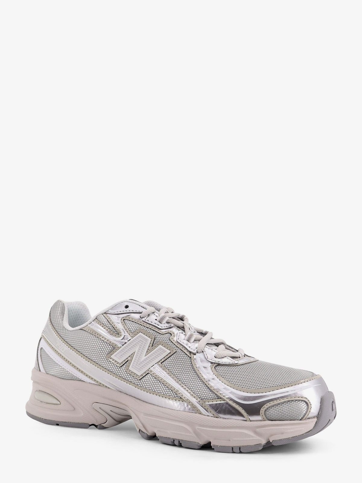 New Balance 740 Sneakers – Zilver
