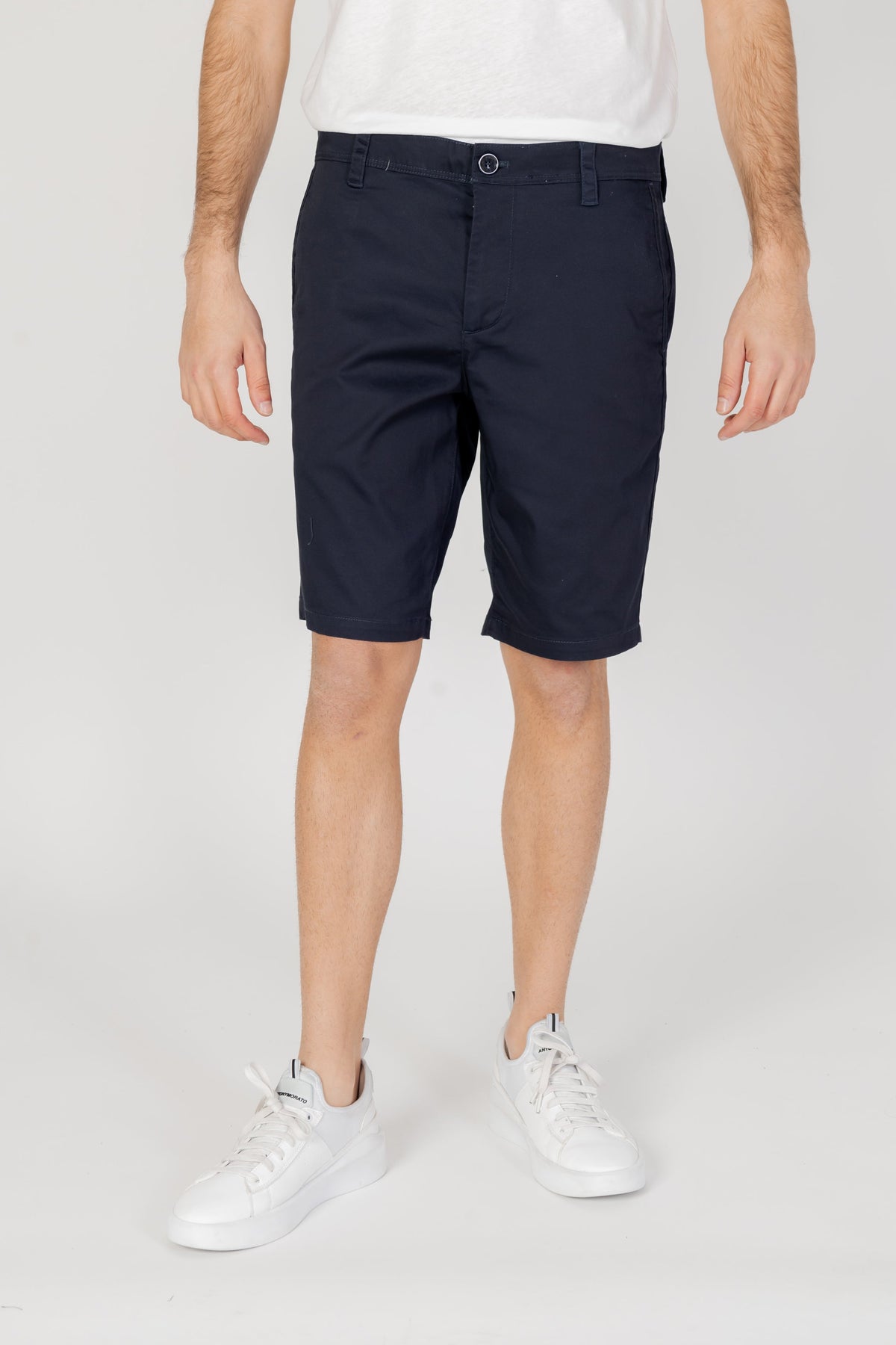 Armani Exchange Bermuda met Rits en Knopen – Marineblauw