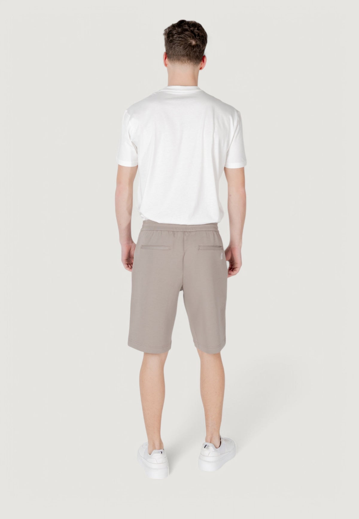 Armani Exchange Sportbermuda – Bruin
