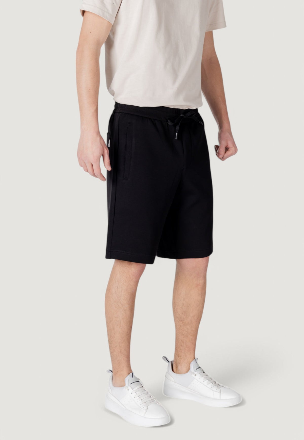 Armani Exchange Sportbermuda – Zwart