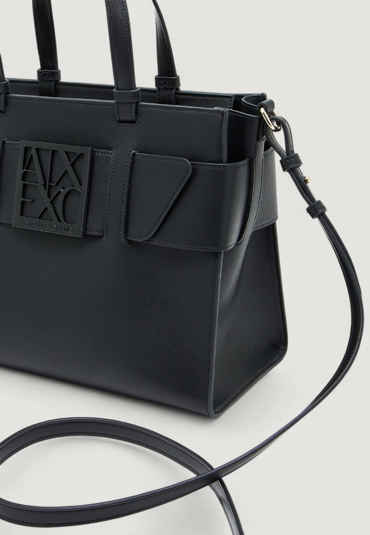 Armani Exchange Imitatieleren Handtas met Schouderriem – Zwart