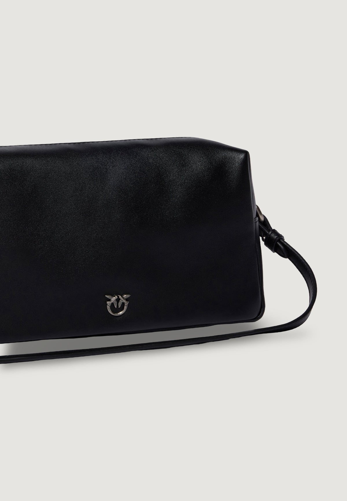 Pinko Bauletto Tritticco Leren Schoudertas – Zwart