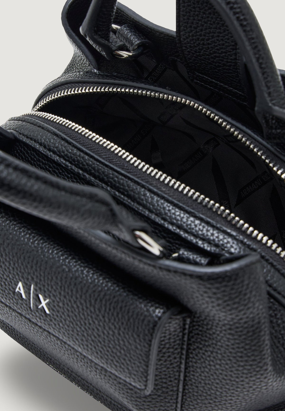 Armani Exchange Kleine Handtas – Zwart