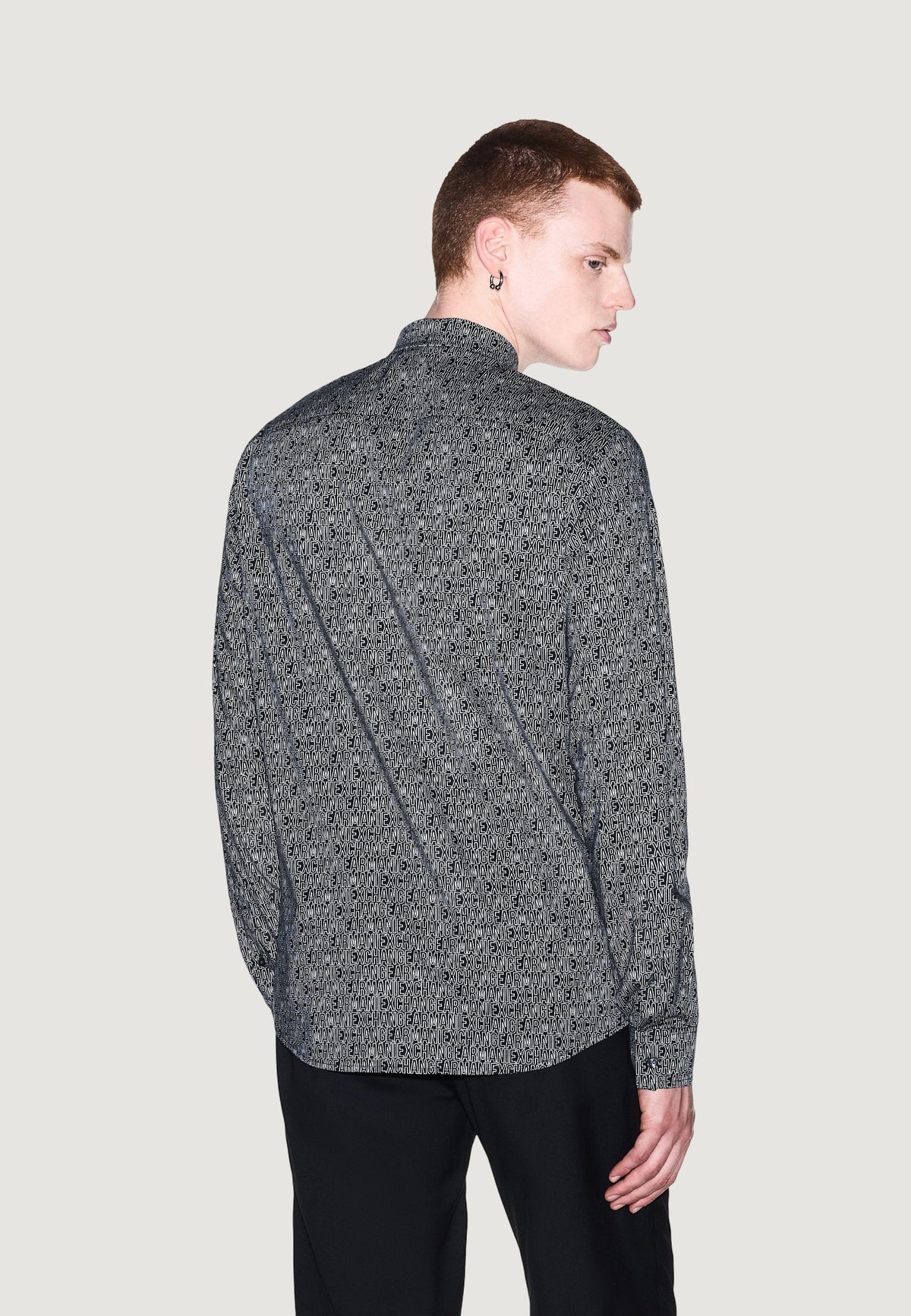 Armani Exchange Overhemd met Kleine Print – Zwart
