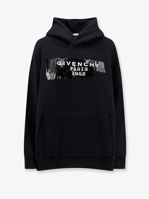 Sweatshirts & hoodies