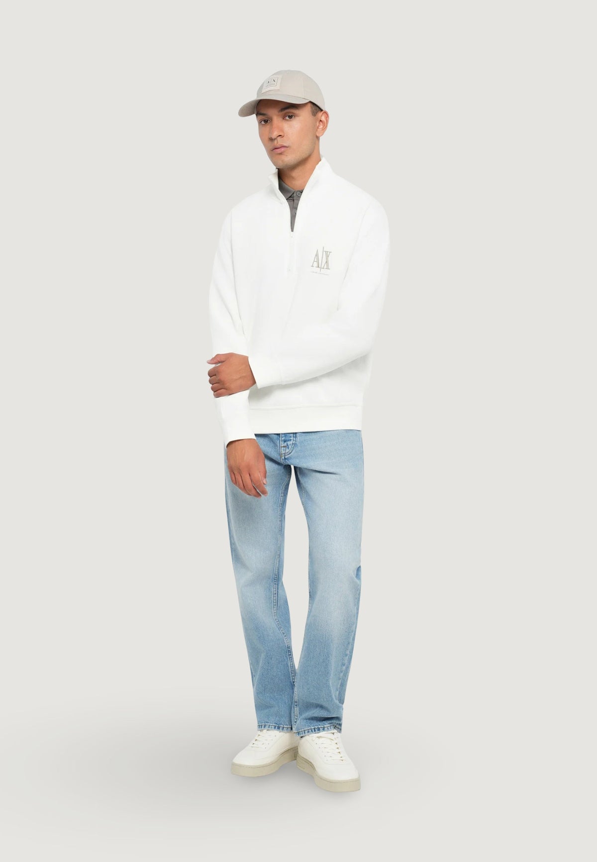 Armani Exchange Sweater met Print en Hoge Hals – Wit
