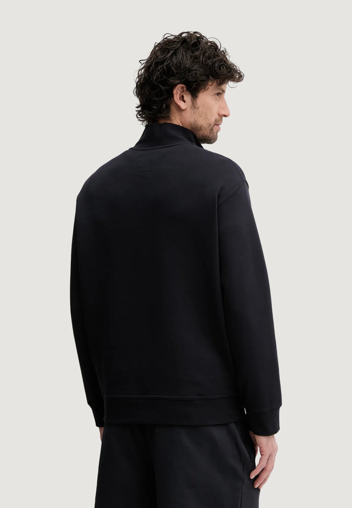 Armani Exchange Sweater met Print en Hoge Hals – Zwart