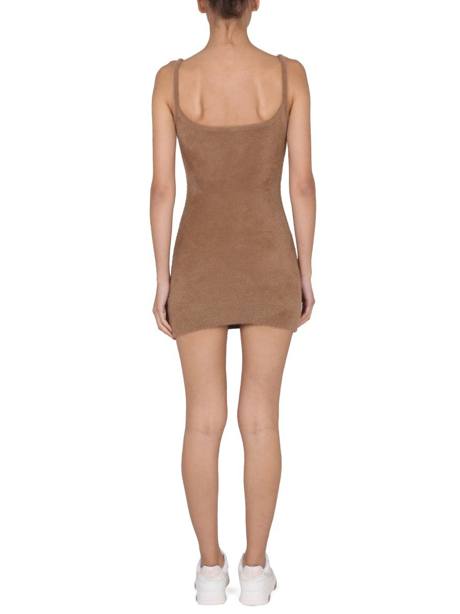 Off-White Pluizige Jurk met Logo – Beige