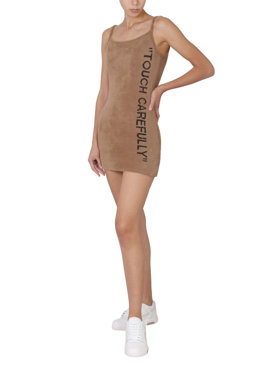 Off-White Pluizige Jurk met Logo – Beige
