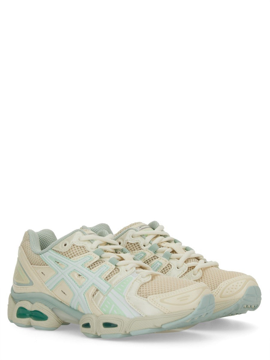 Asics Gel-Nimbus 9 Sneakers – Ivoor