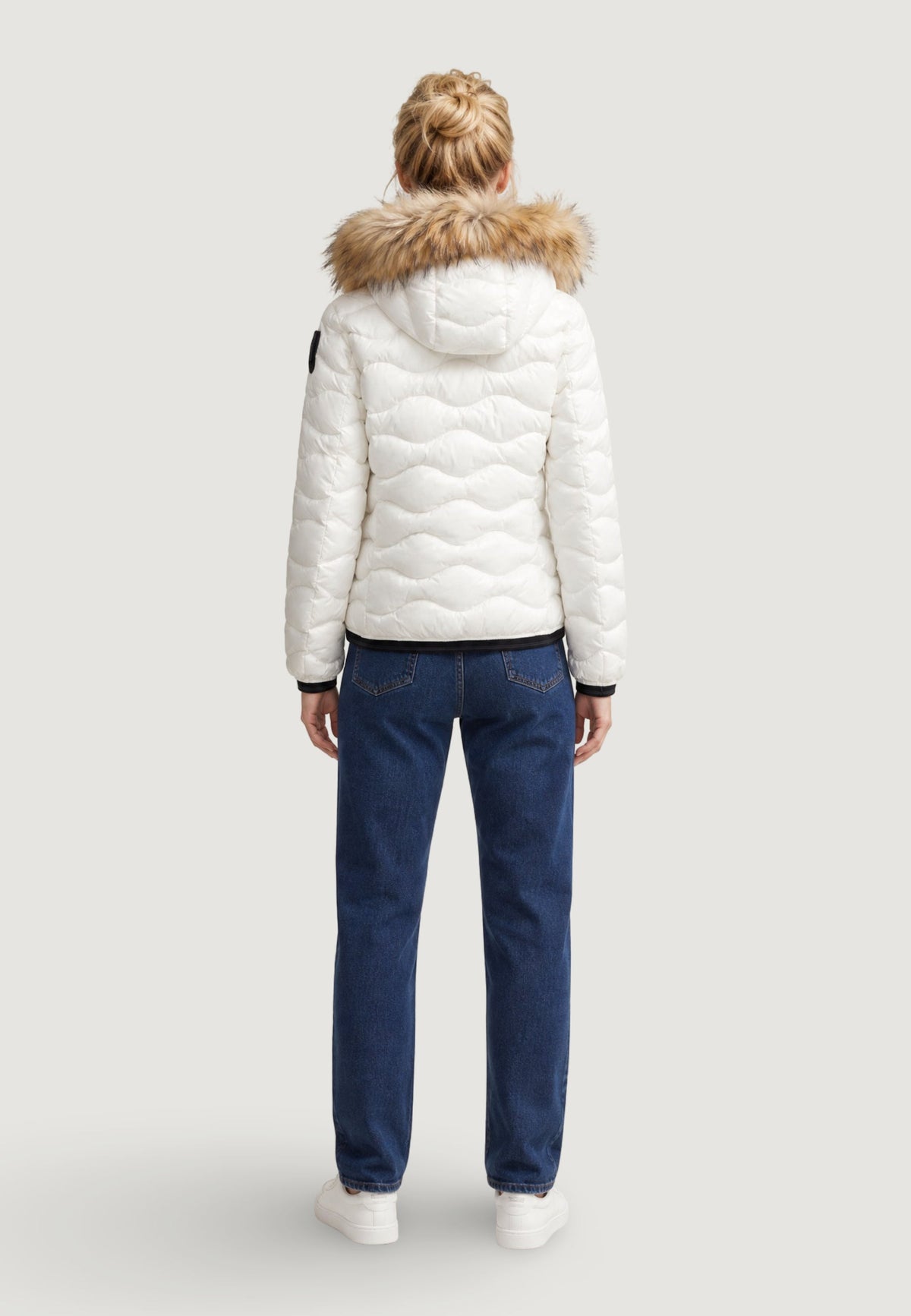 Blauer Aldie Gewatteerde jas met capuchon – Wit