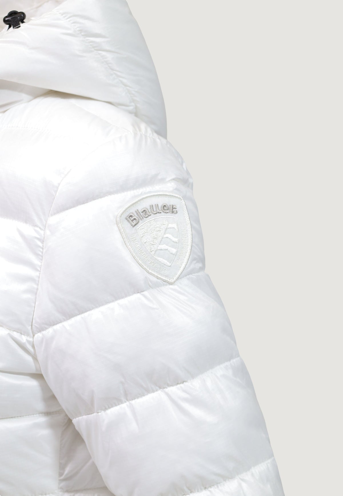 Blauer Caroll Gewatteerde jas met capuchon – Wit