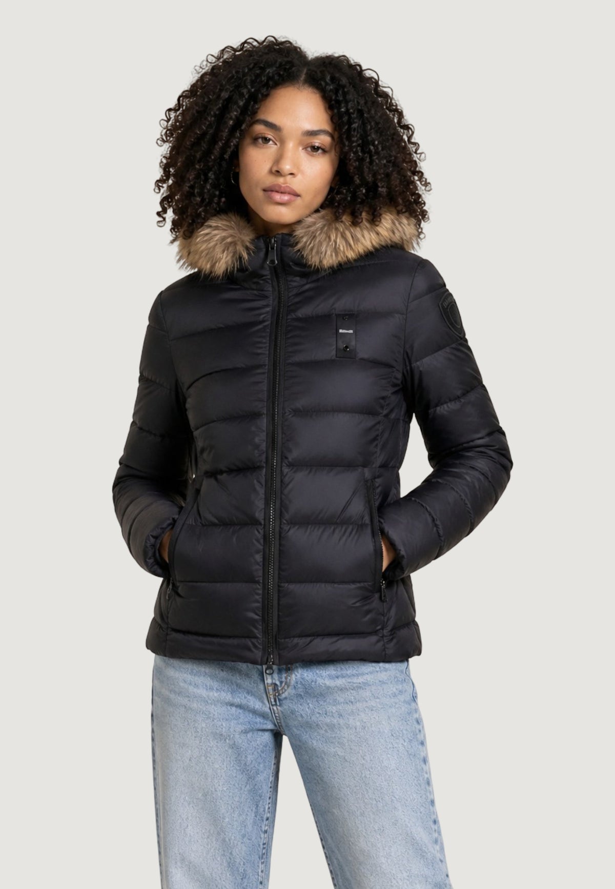 Blauer Arcadia Gewatteerde jas met capuchon – Zwart
