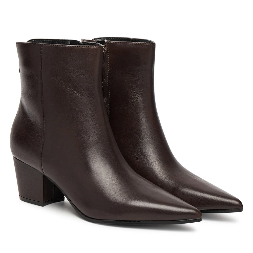 Guess Leren enkellaarzen met rits – Bruin