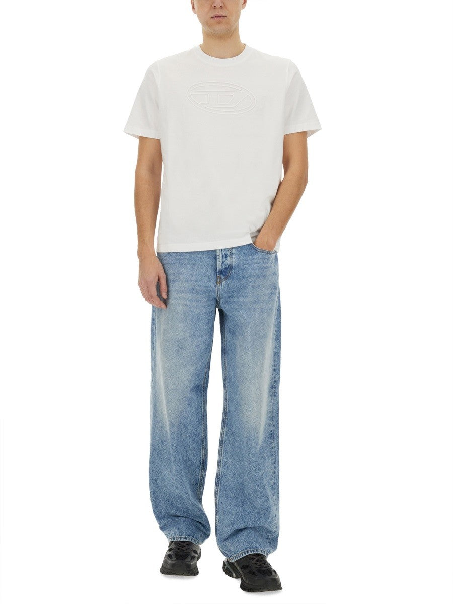Diesel 2001 D-Macro Jeans – Middenblauw