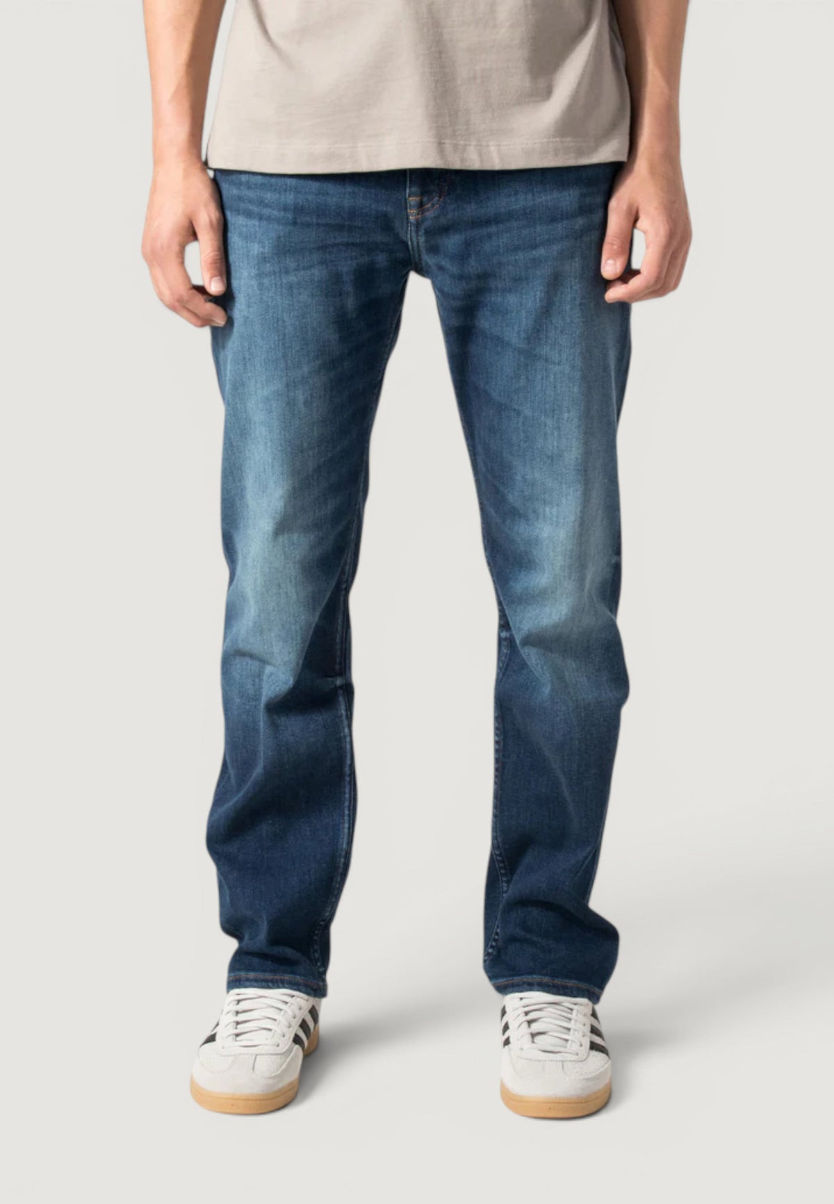 Boss Ogden Jeans – Middenblauw