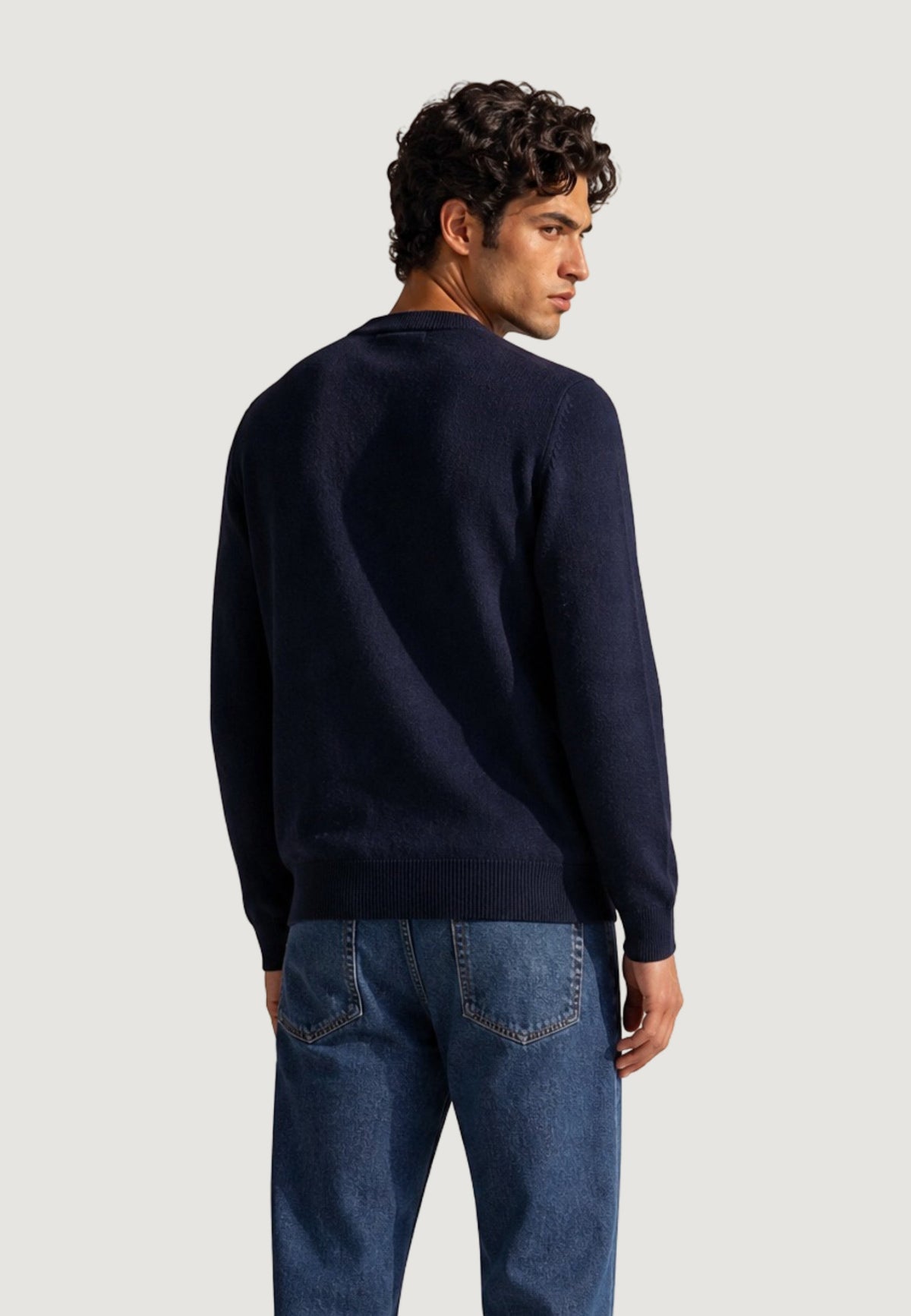Armani Exchange Trui met Klassieke Kraag – Marineblauw