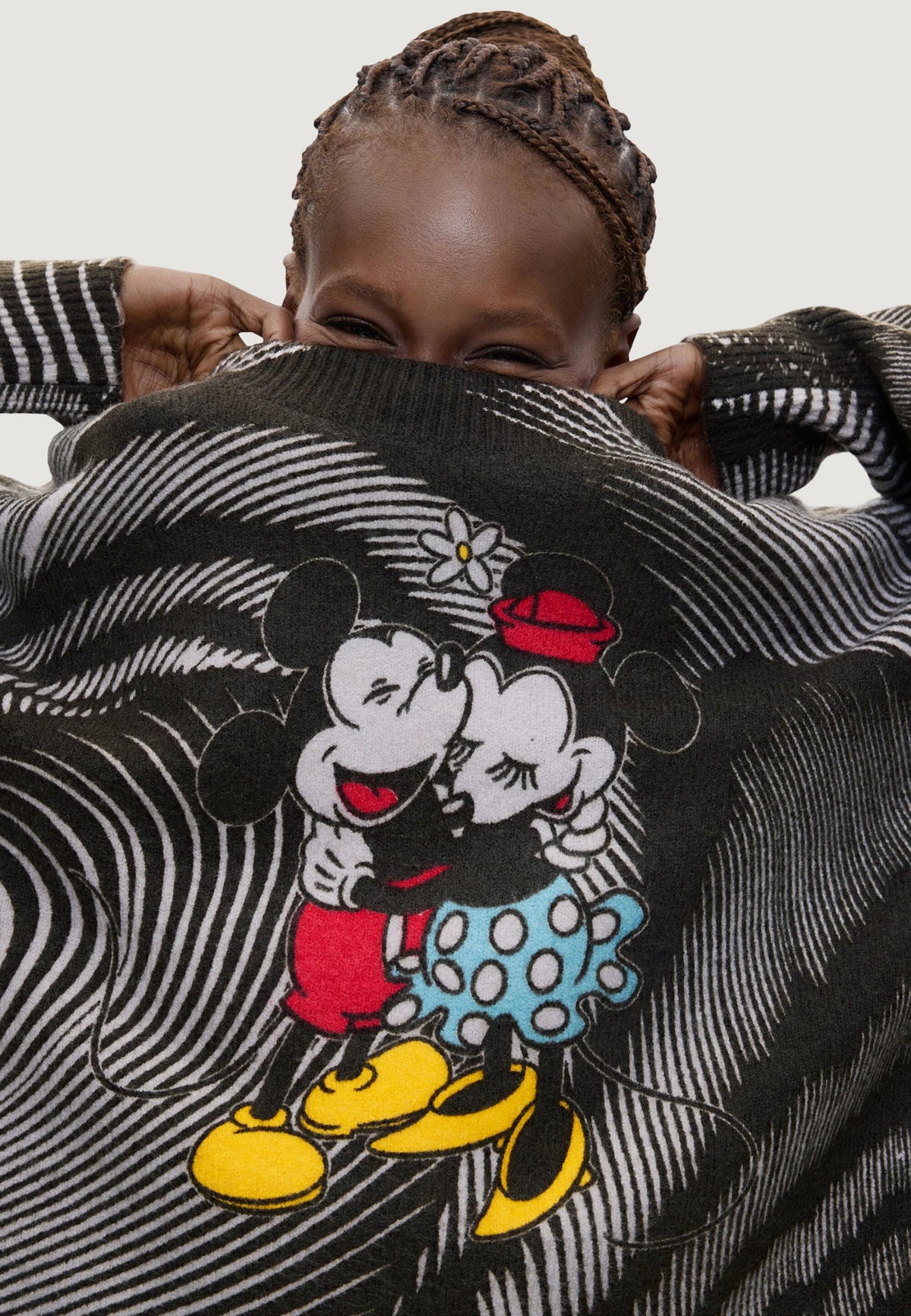 Desigual Hug Mickey Trui met zebraprint en borduursel – Zwart