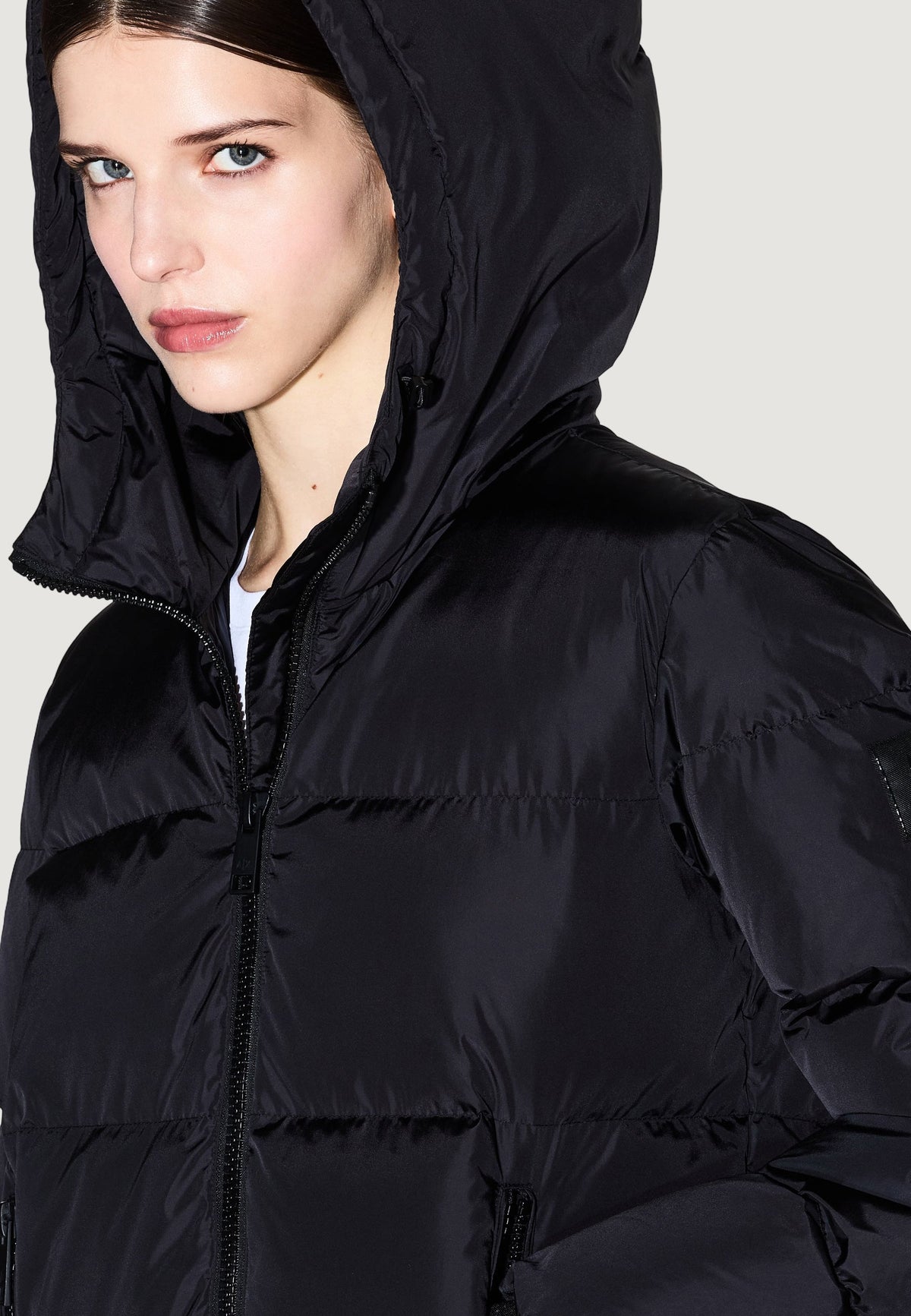 Armani Exchange Donsjas met Capuchon Dames – Zwart