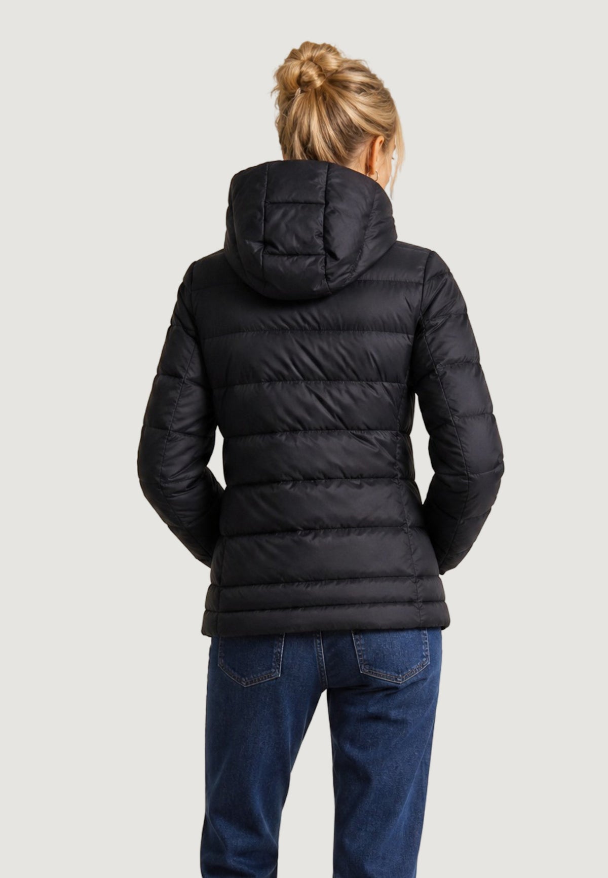 Blauer Charme Gewatteerde jas met capuchon – Zwart