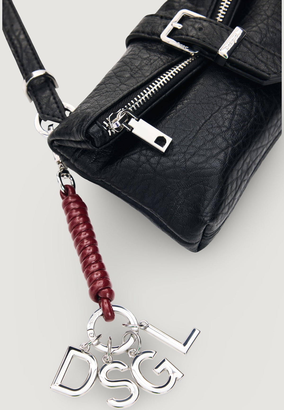 Desigual Half Logo Clutch met schouderband – Zwart