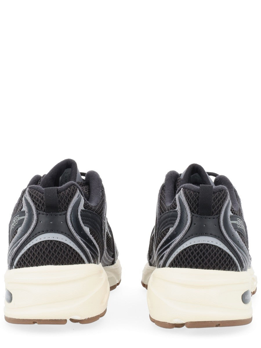 New Balance 530 Sneakers – Zwart