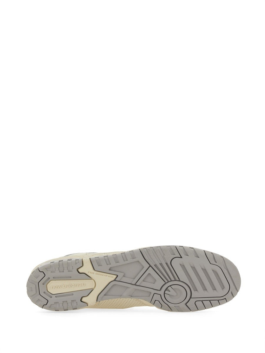 New Balance 550 Sneakers – Beige