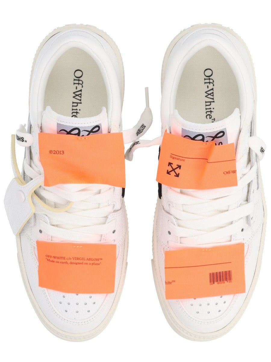 Off-White 3.0 Off Court Sneakers – Wit