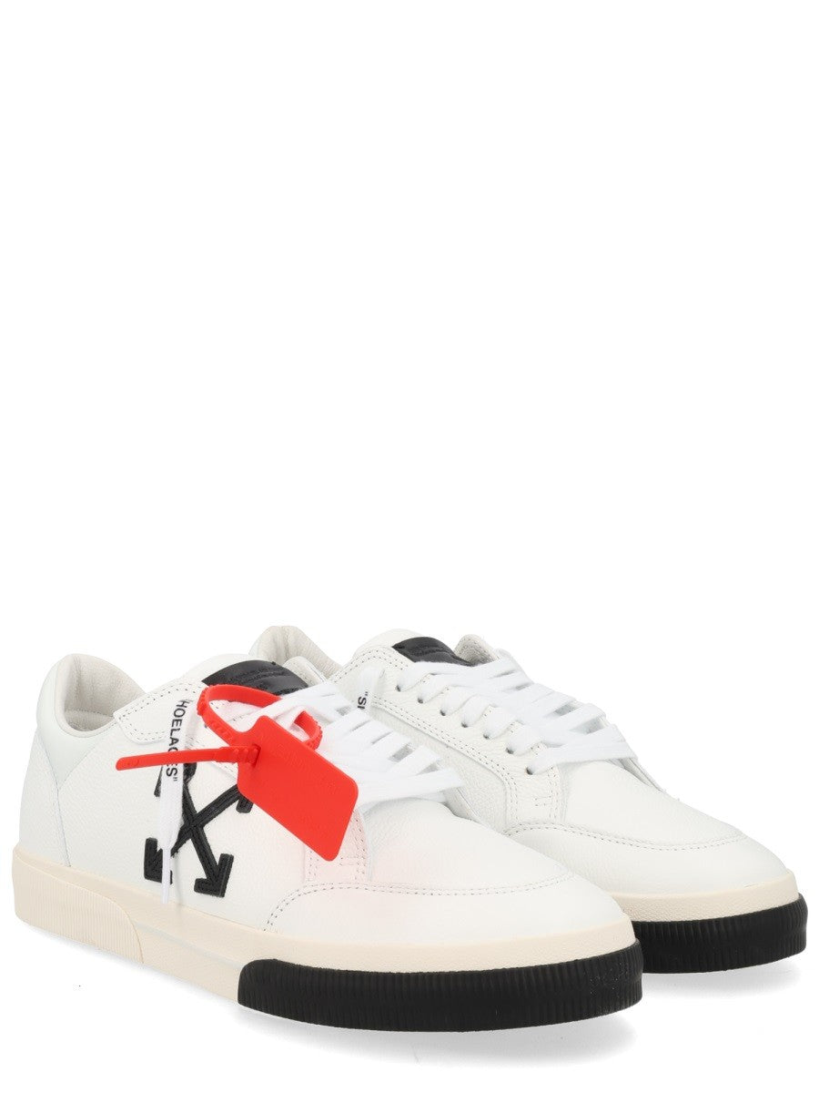 Off-White Vulc Low Sneakers – Wit