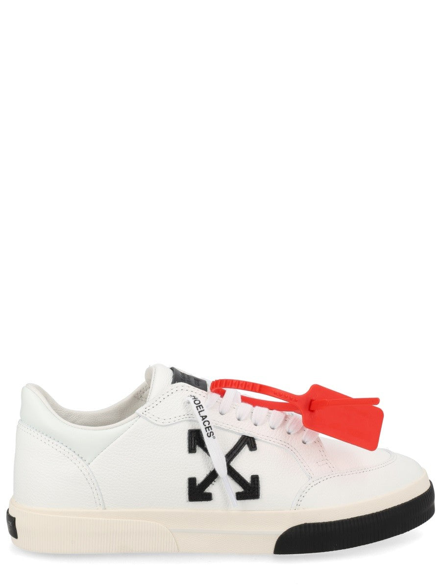 Off-White Vulc Low Sneakers – Wit