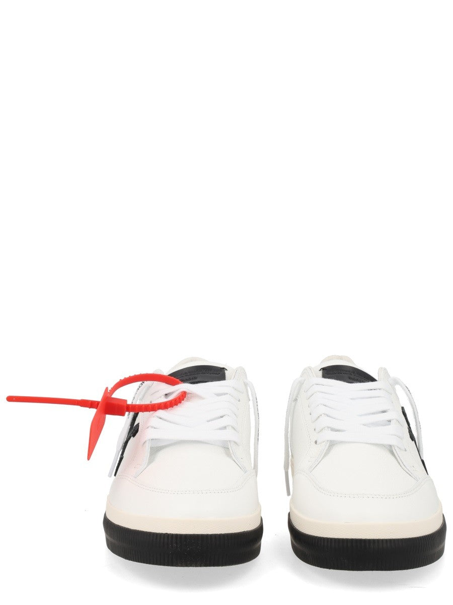 Off-White Vulc Low Sneakers – Wit