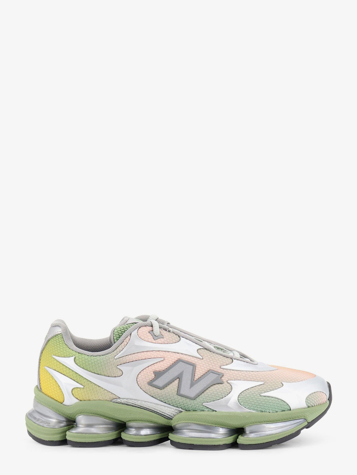New Balance 2000 Sneakers – Meerkleurig
