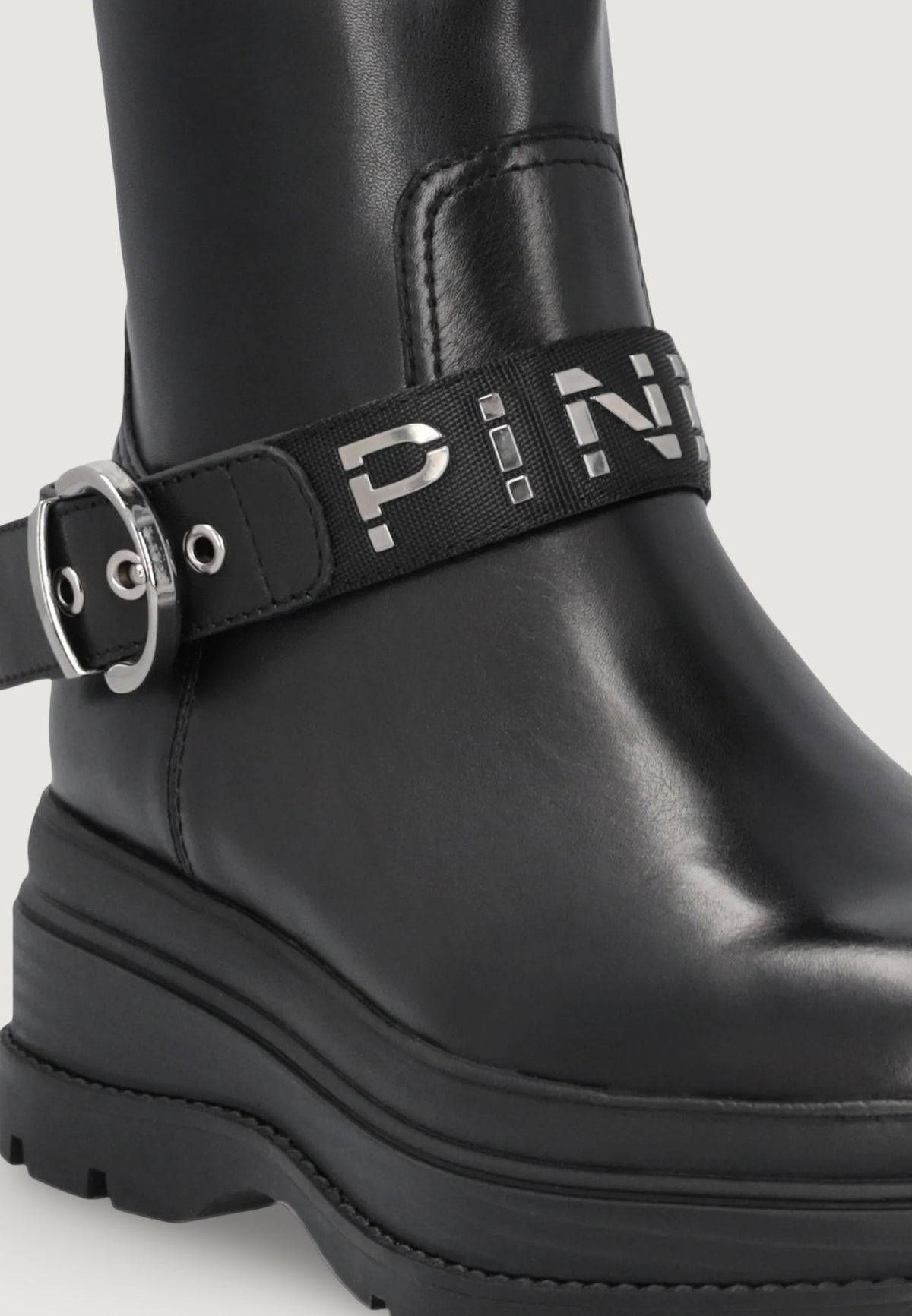 Pinko Eva 01 Enkellaarzen – Zwart