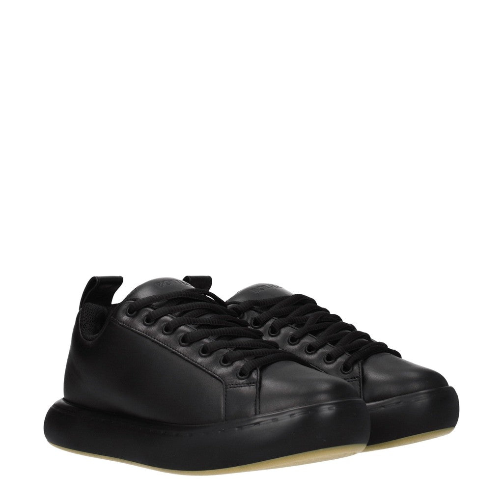 Bottega Veneta Leren sneakers met rubberen zool – Zwart