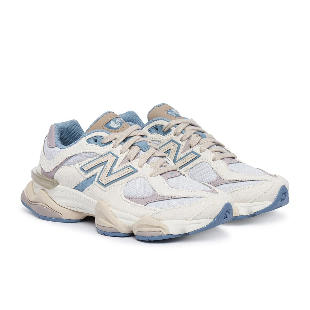 New Balance 9060 Sneakers – Wit / Lichtblauw
