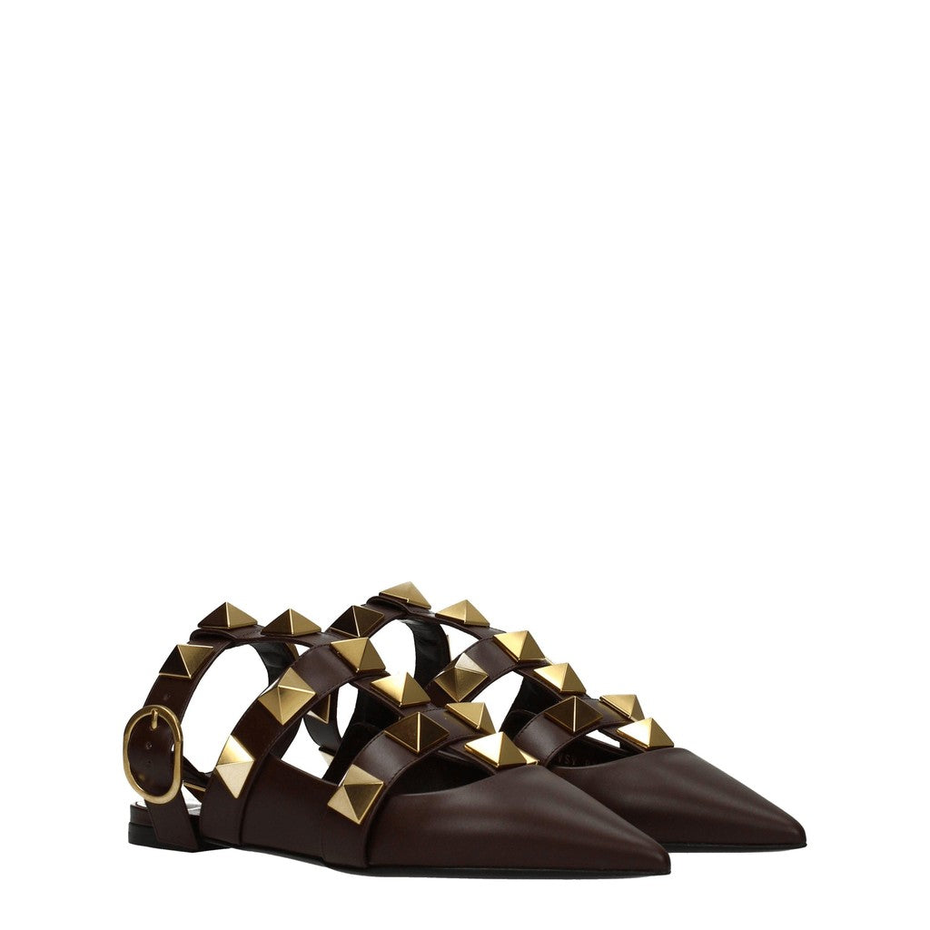 Valentino Garavani Leren ballerina's met puntige neus – Bruin