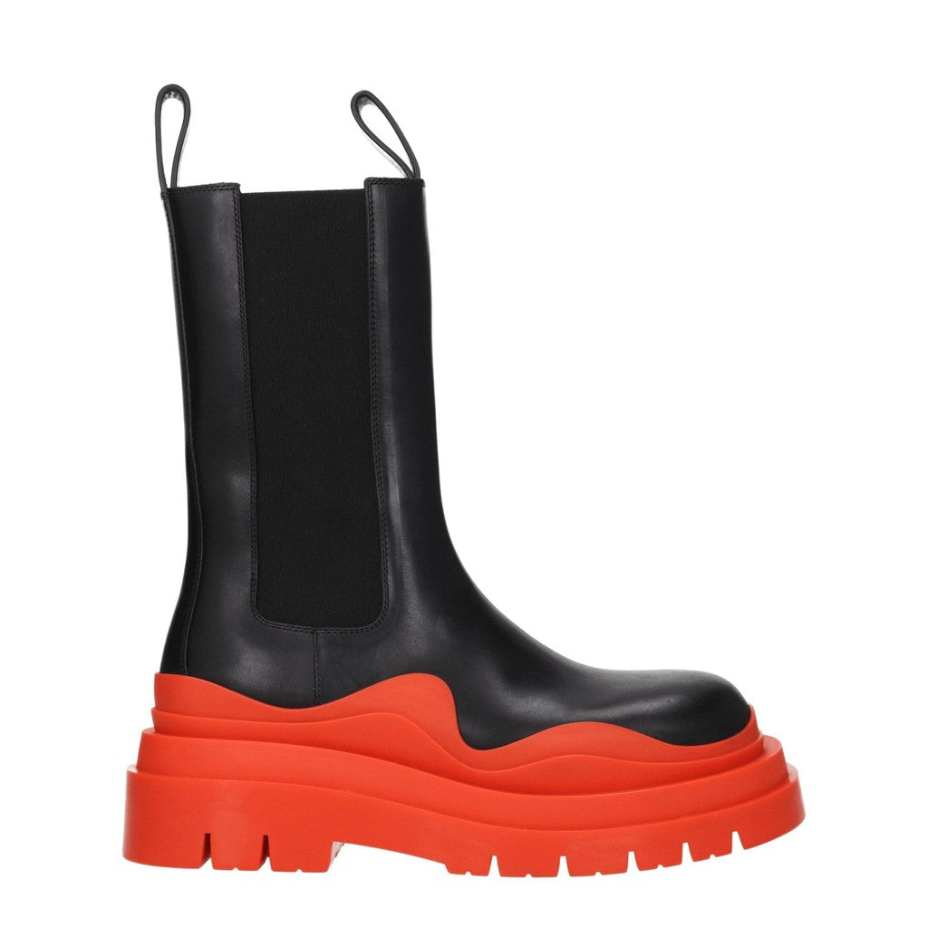 Bottega Veneta Tire Enkellaarzen – Zwart / Rood