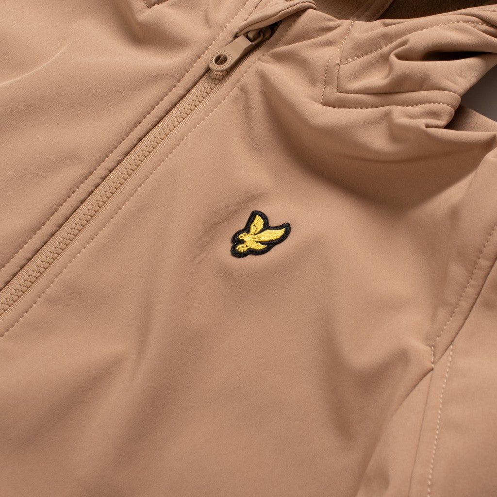Lyle & Scott Kids Jas met capuchon en geborduurd logo – Camel