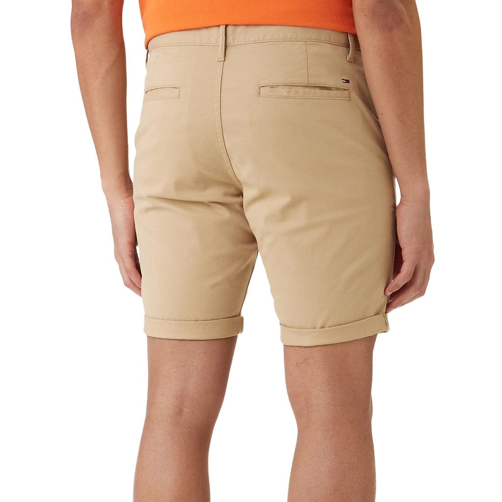 Tommy Hilfiger Slim fit bermuda short met logo – Beige