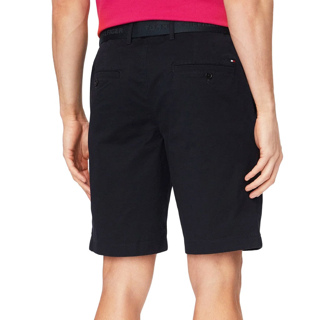 Tommy Hilfiger Slim fit bermuda short met riem – Marineblauw