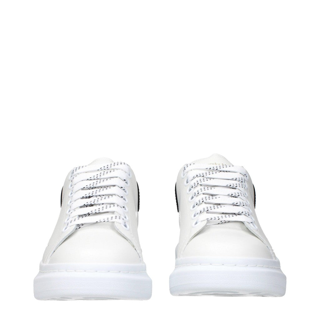 Alexander McQueen Oversized Sneaker met veters – Wit / Zwart