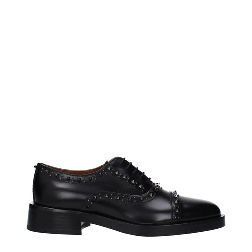 Schnürschuhe