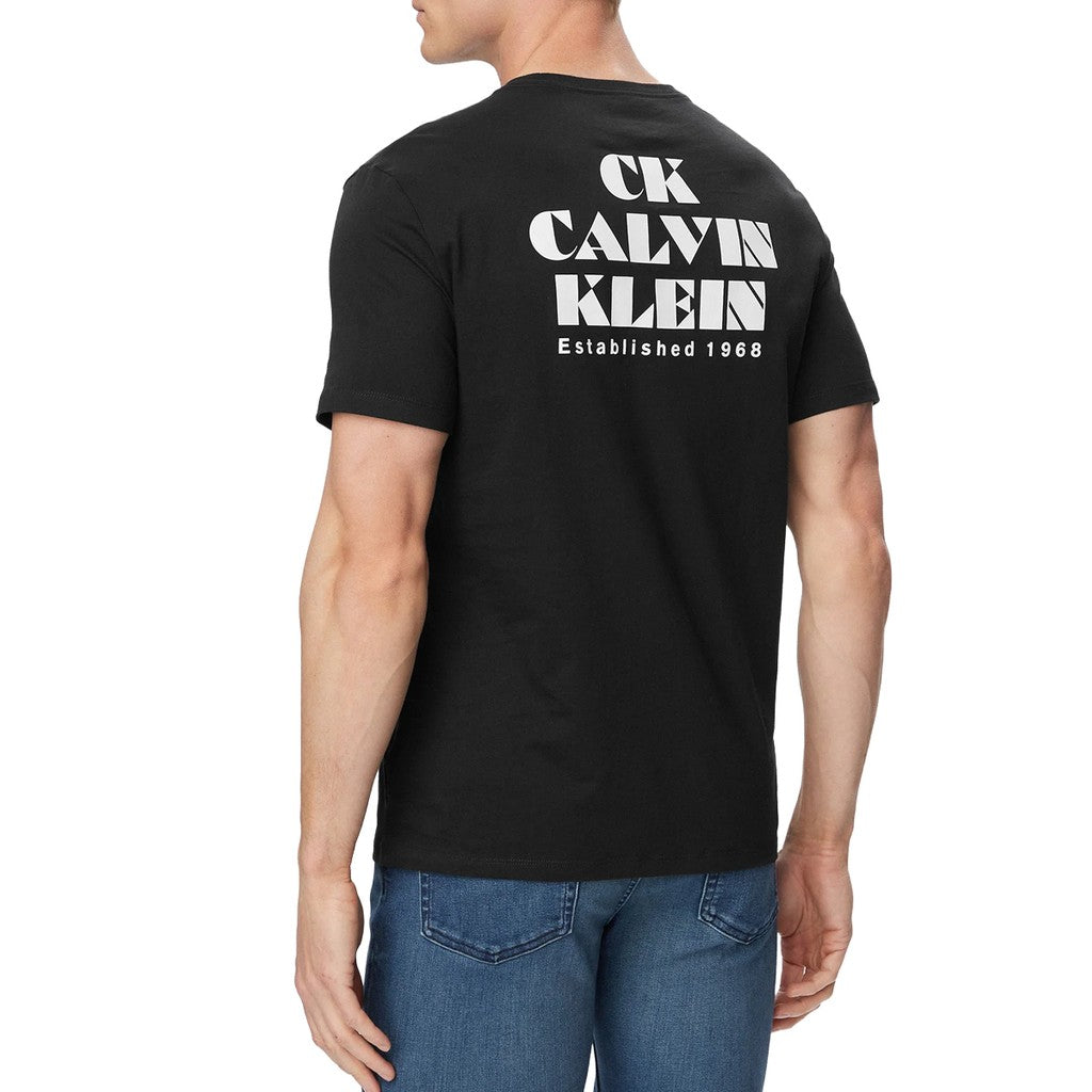 Calvin Klein T-shirt met bedrukt logo – Zwart