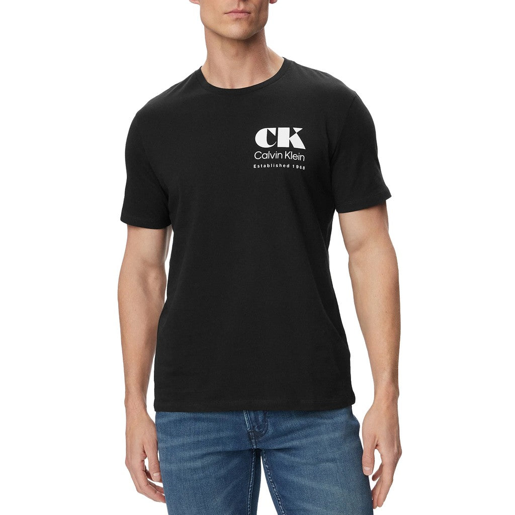 Calvin Klein T-shirt met bedrukt logo – Zwart